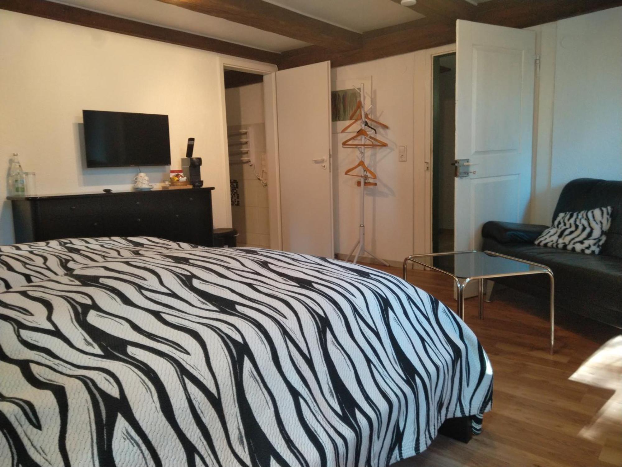 Schwarzwald Escape Guest House Gorwihl Ngoại thất bức ảnh